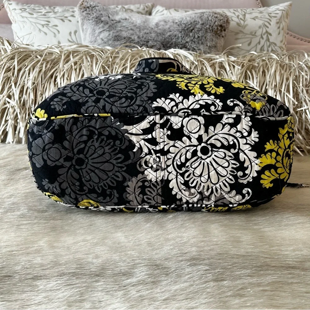 VERA BRADLEY Baroque 2010 Stroll Around Baby Diaper Bag Tote Black Yellow Y2K